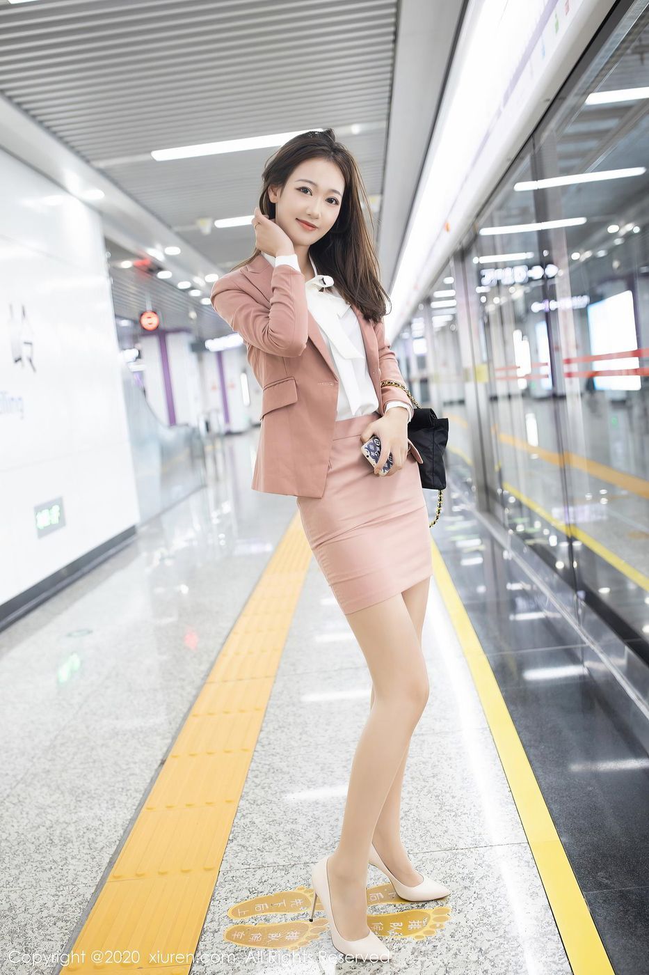 清纯美女姐姐