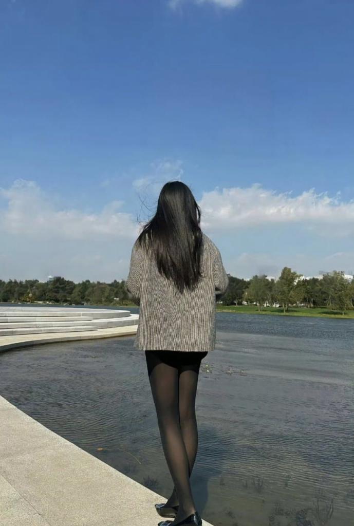 诱人少妇[30P]