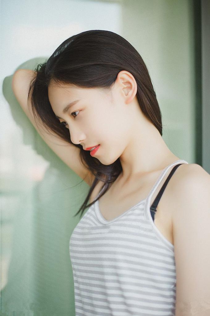 妹子你脱光光了