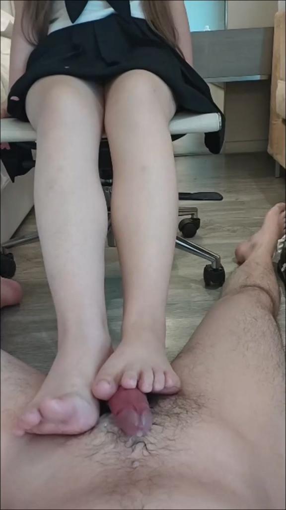 足交的快樂。。足控必入。。量大管飽