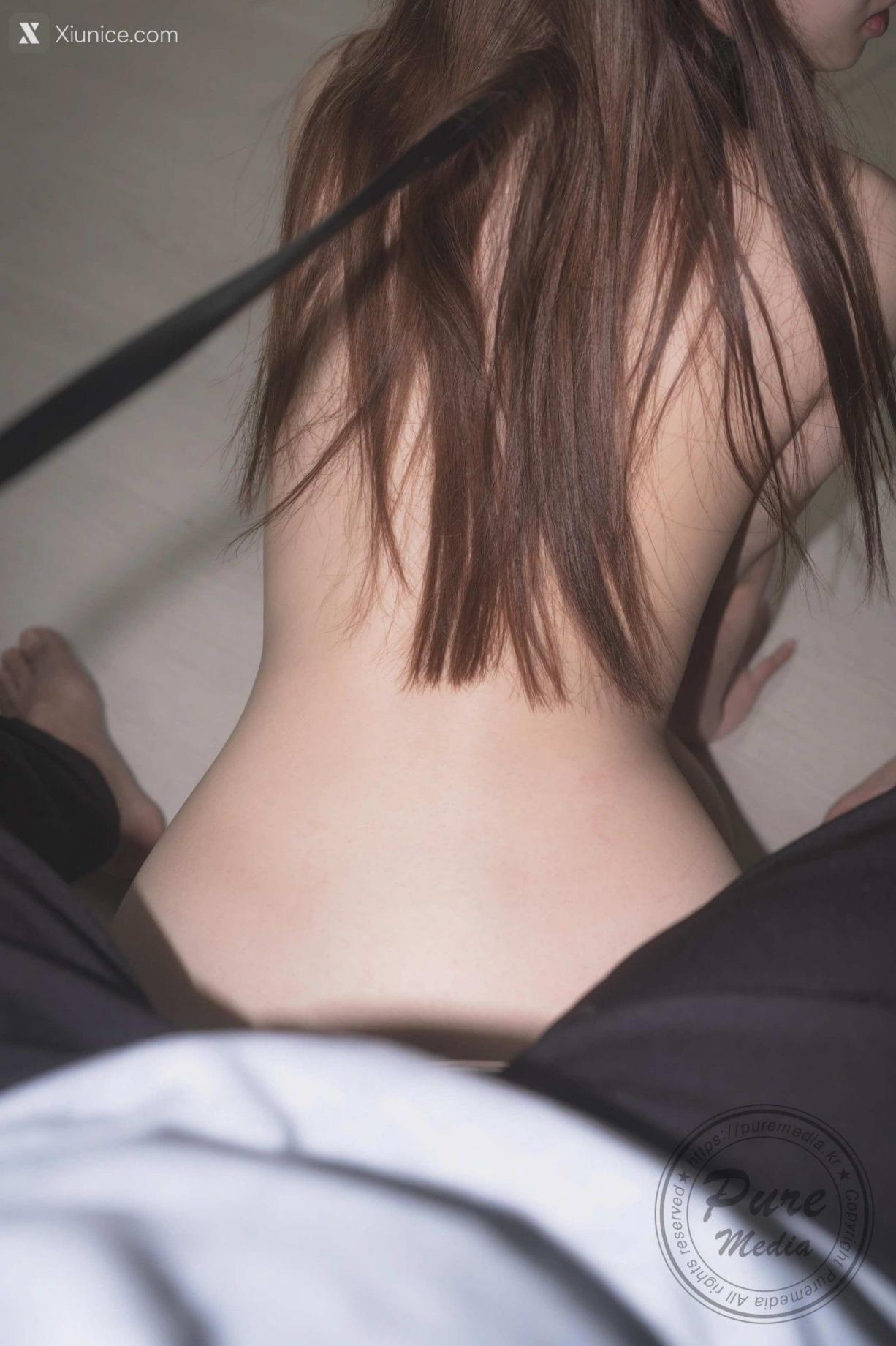 最近很火的含著內(nèi)褲的女孩Yeha套圖