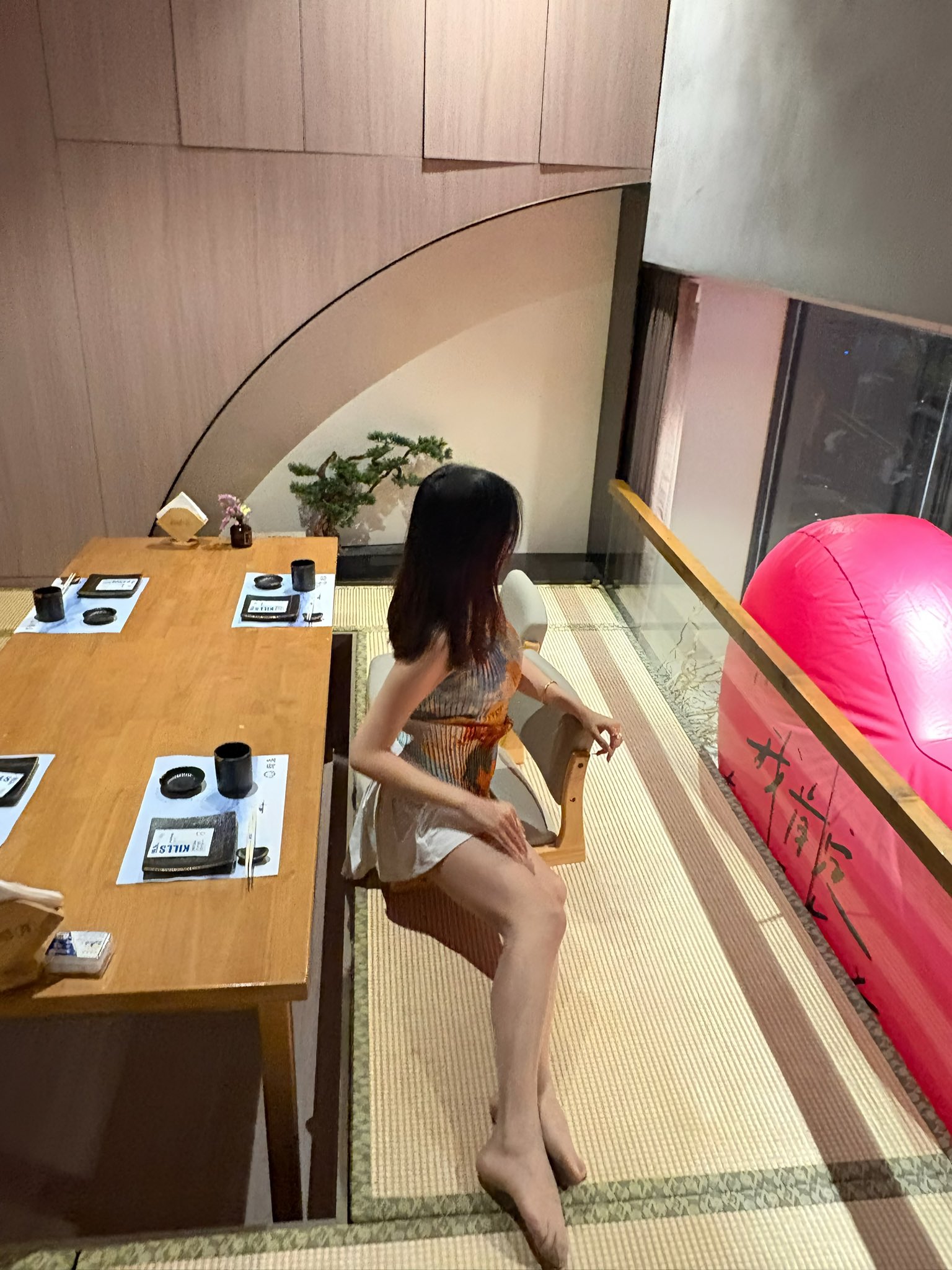 萬千嬌媚美少婦[100P]