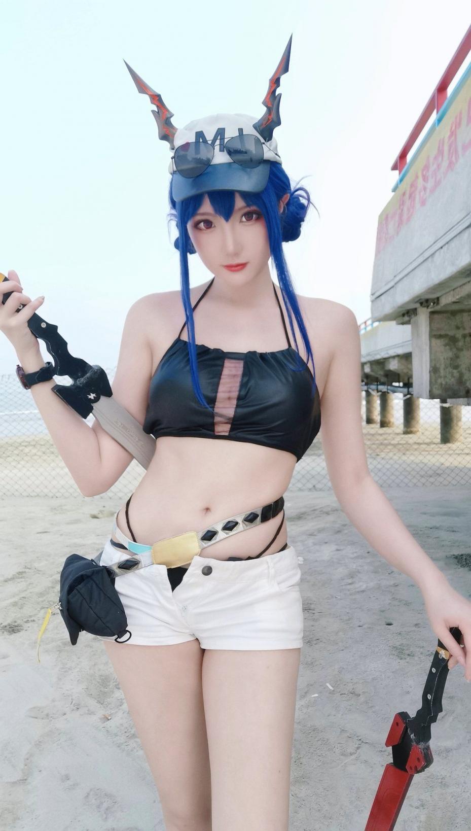 会玩Cosplay的美女[20P]