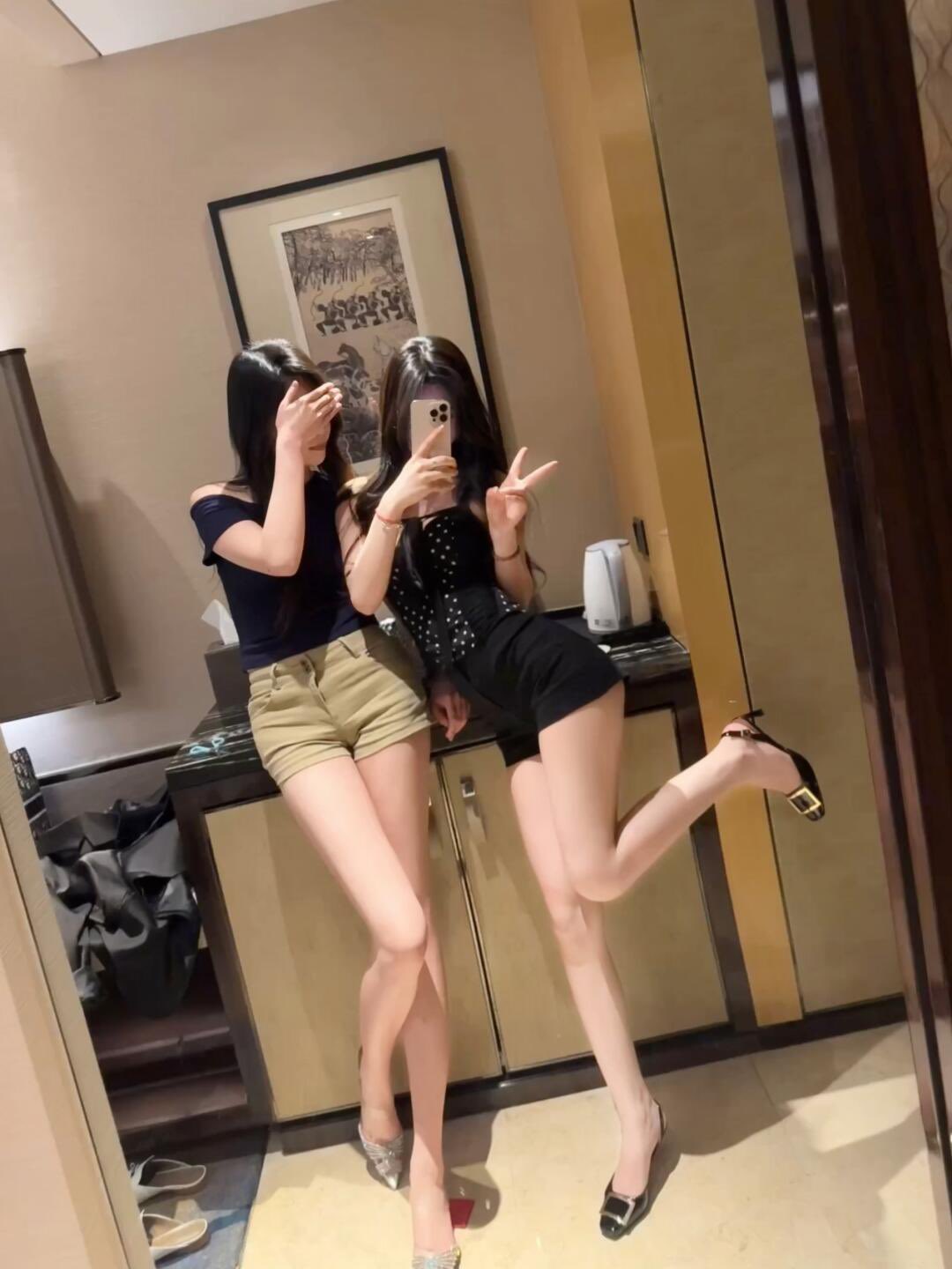 萬千嬌媚美少婦[2025]
