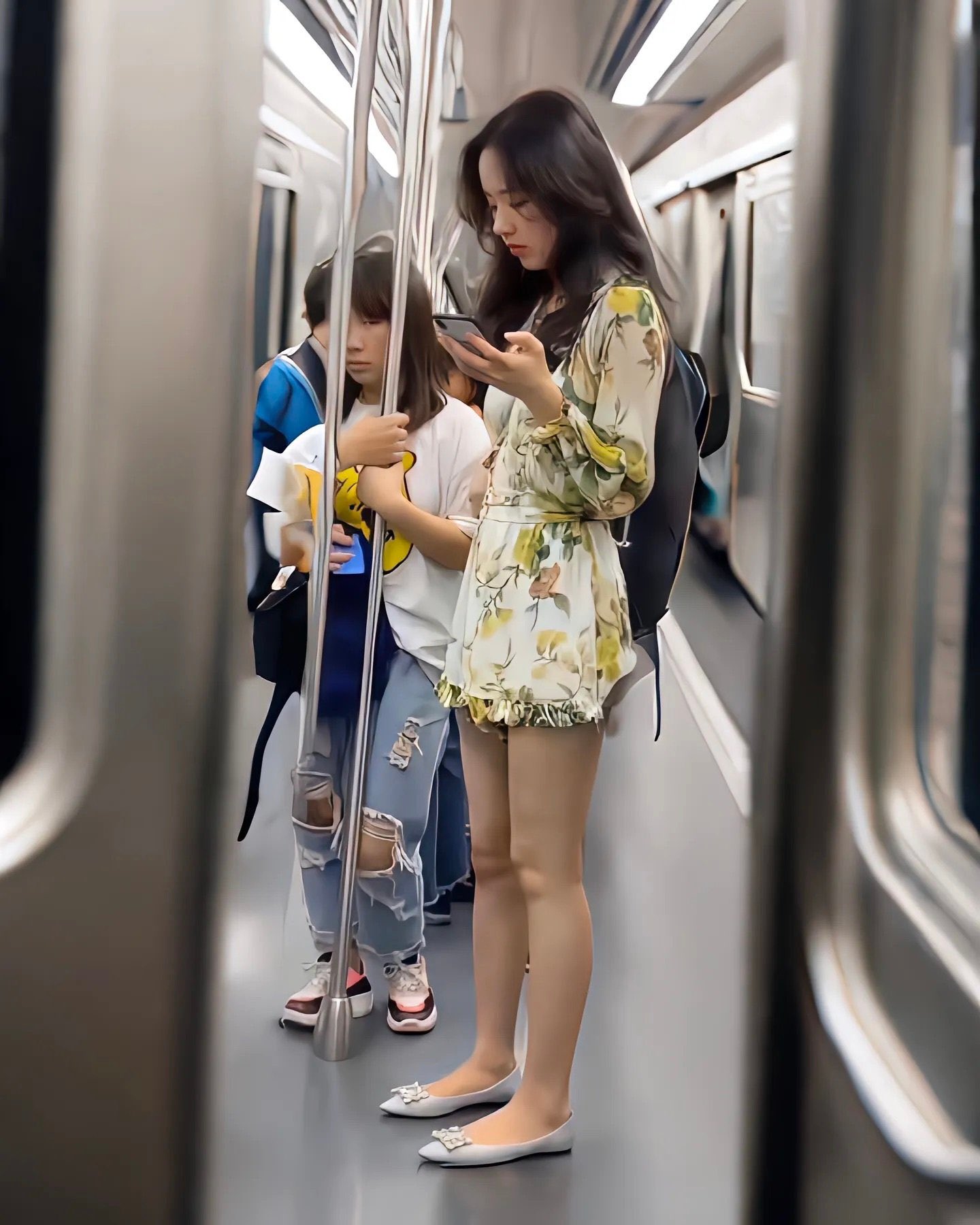 分享推上迷人的少婦[100P]