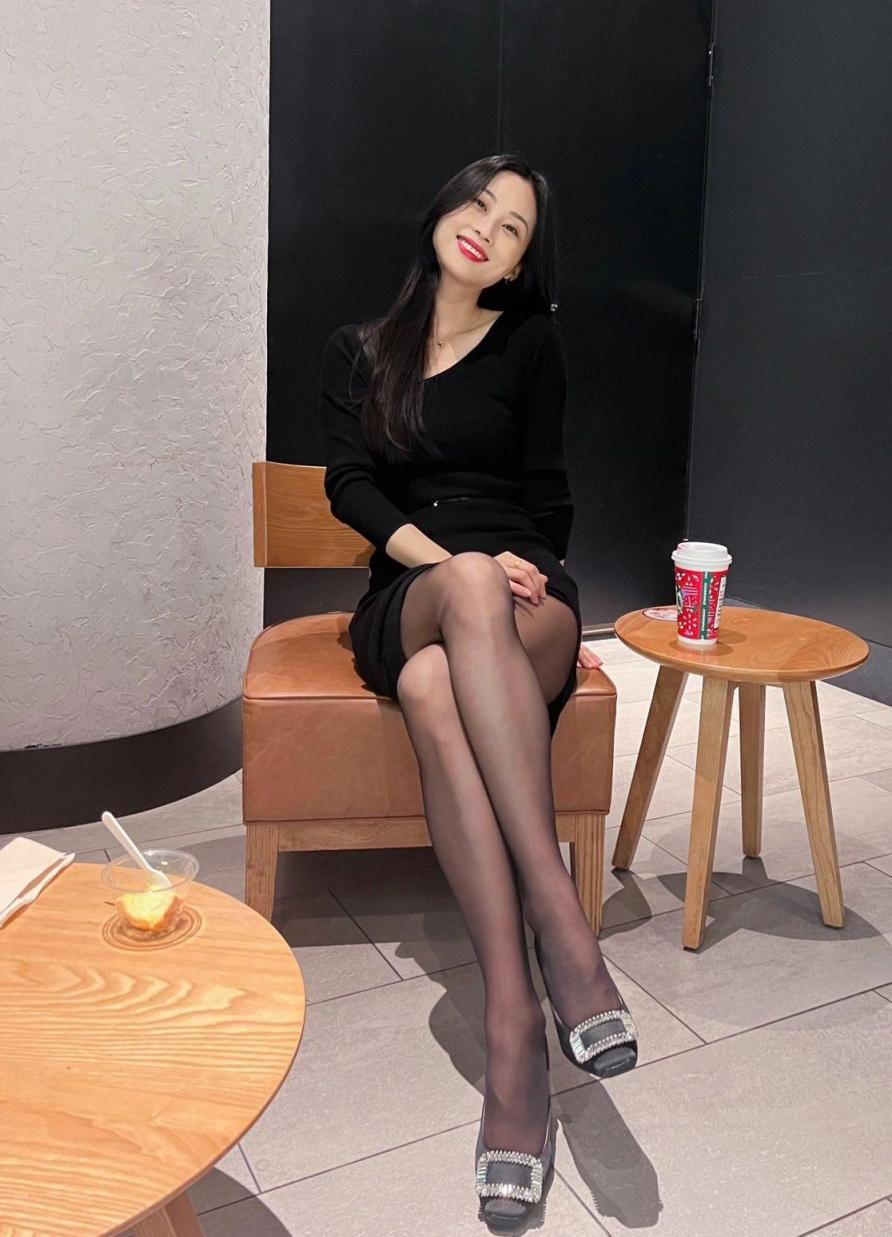 美妇 美腿 美屄[43P]
