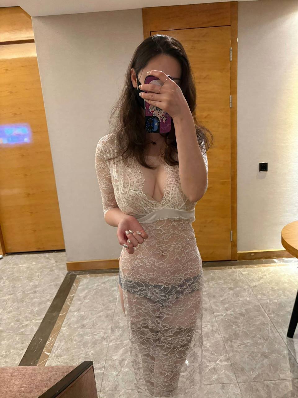 醉美是少婦的翹臀和酥胸