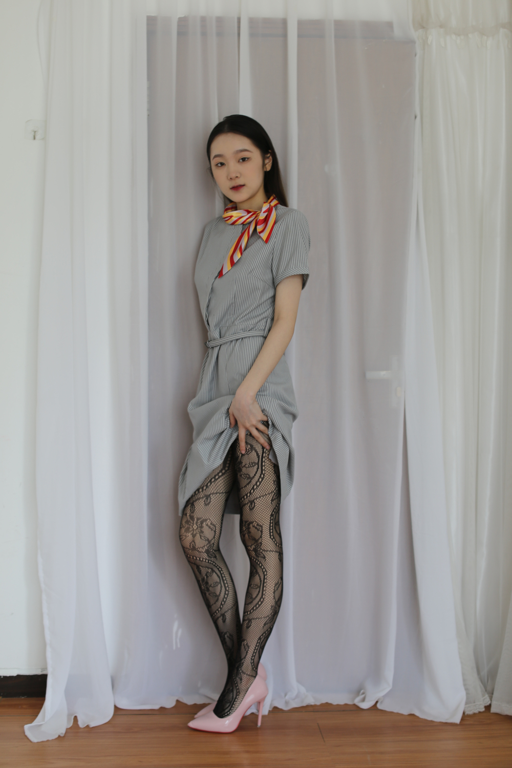 气质女神绝美丝袜美腿