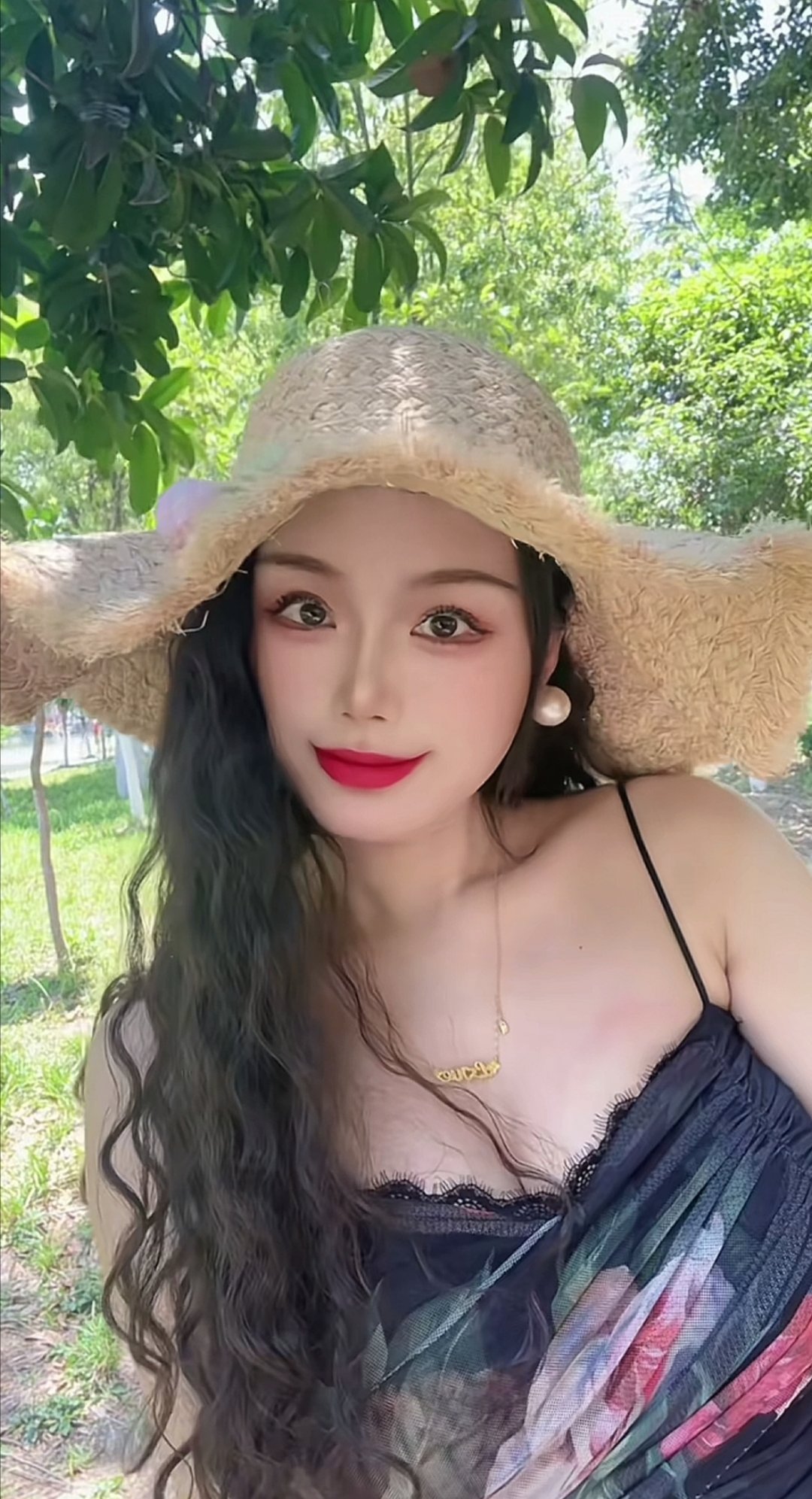 醉美是少妇的翘臀和酥胸 20250604