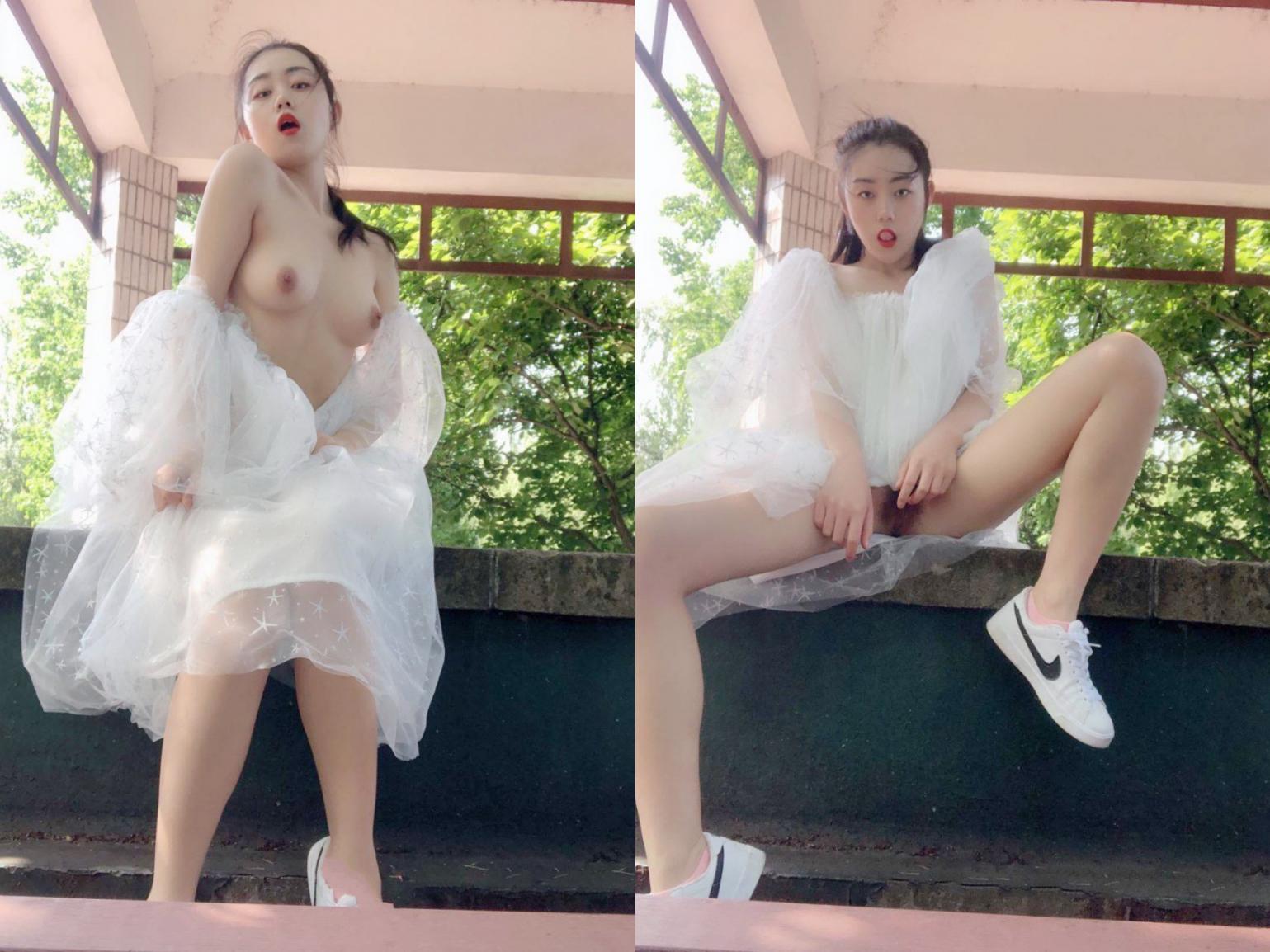 《人间绝色是女子》露脸反差婊，清纯女神vs淫荡母狗