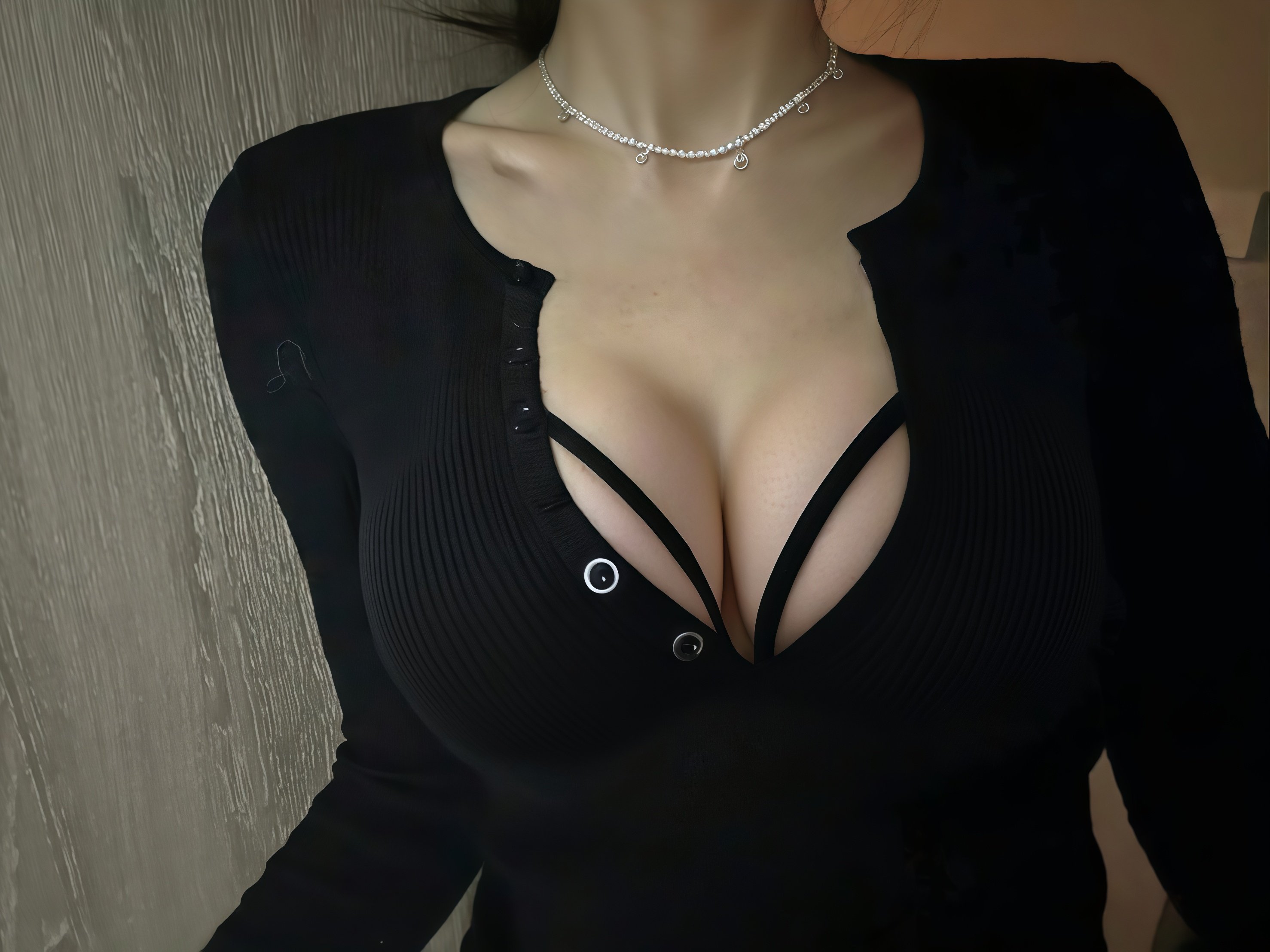 分享推上迷人的少妇