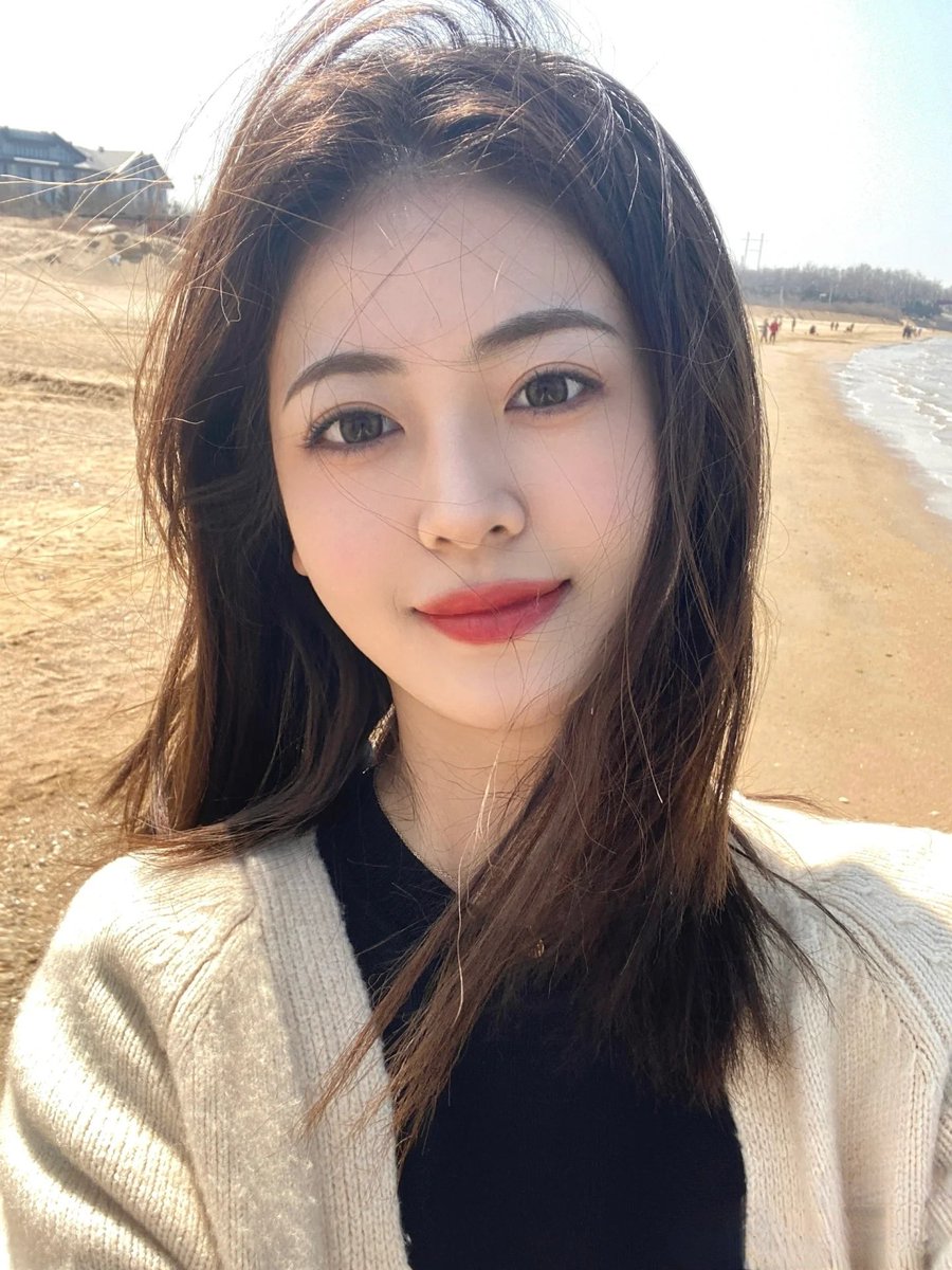 分享推上迷人的少妇