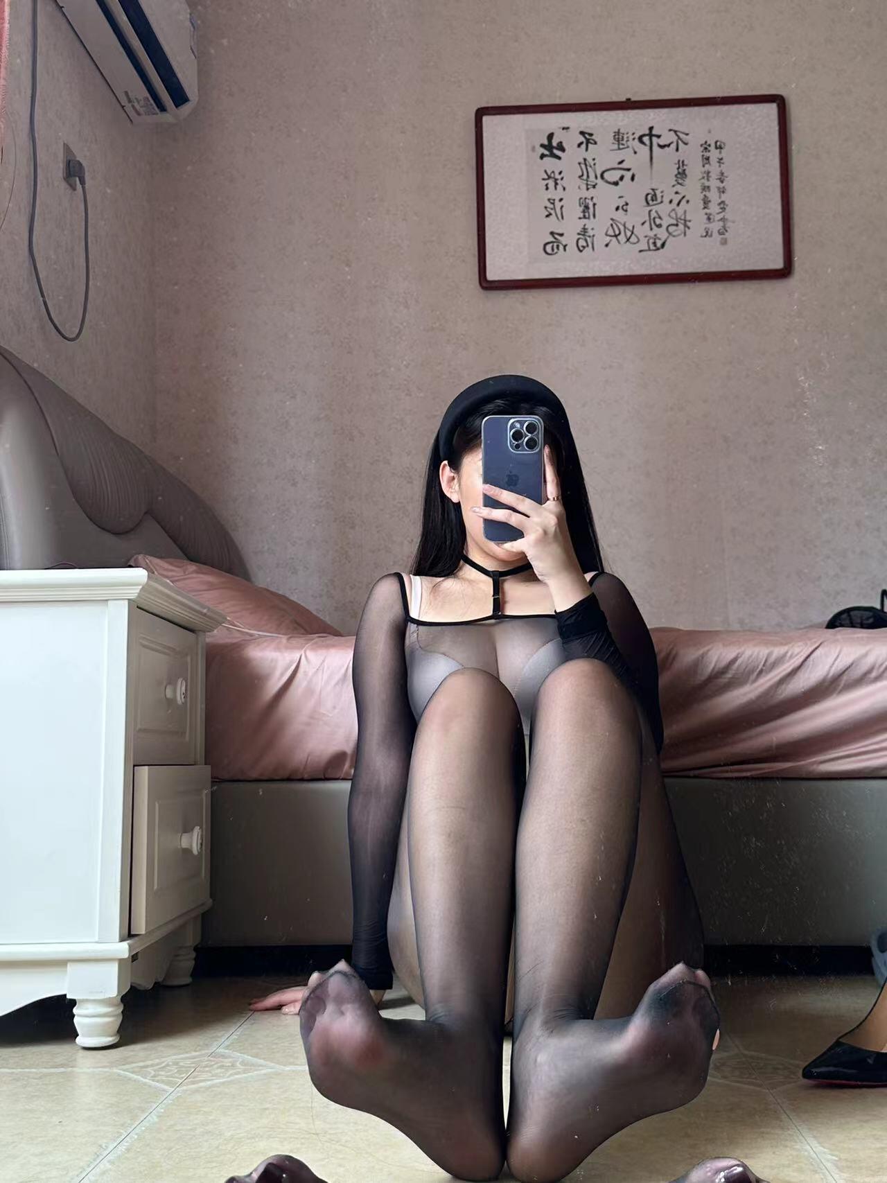 欣赏一个套图