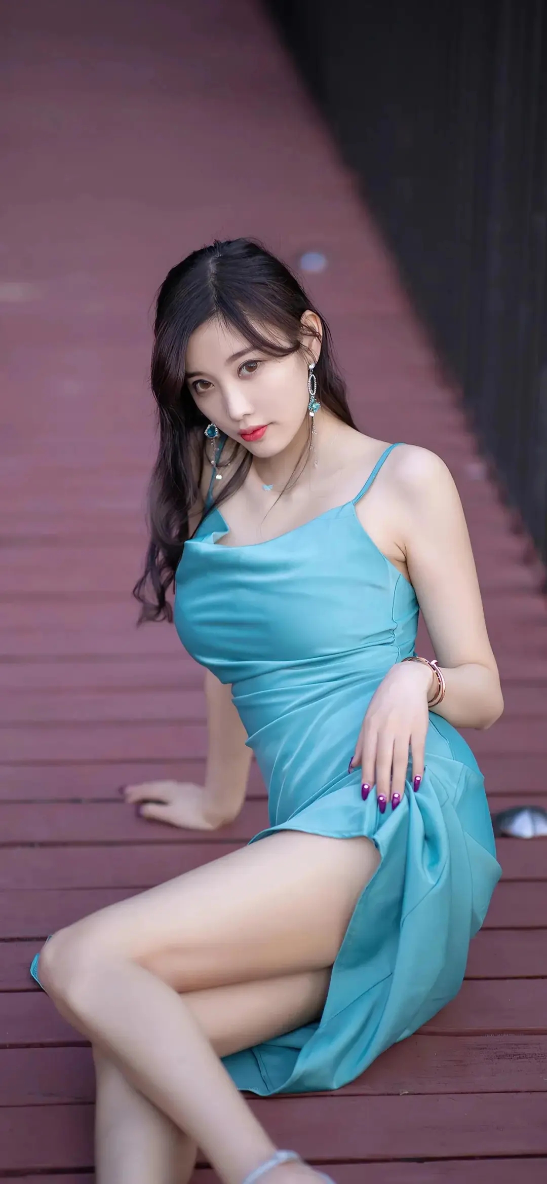 绝美颜值和曼妙身材的小姐姐