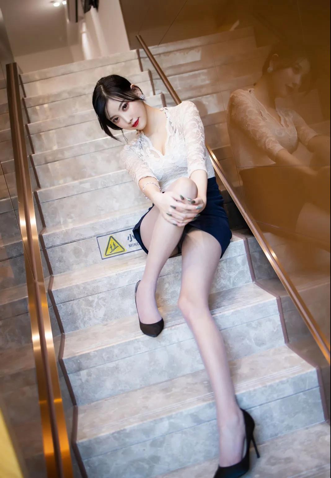 小闺蜜杨晨晨诱惑迷人