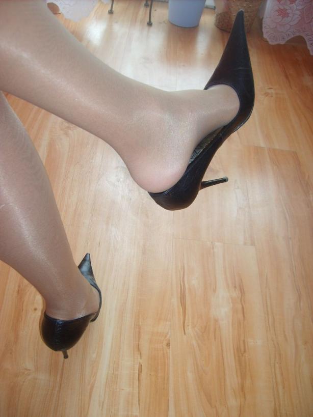 美女的鞋[60P]