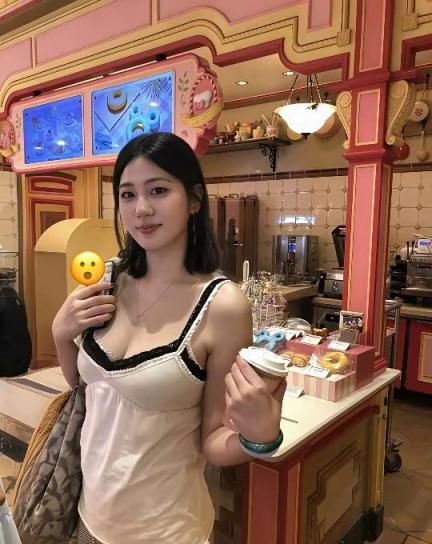 你还小，不懂珠圆玉润的好