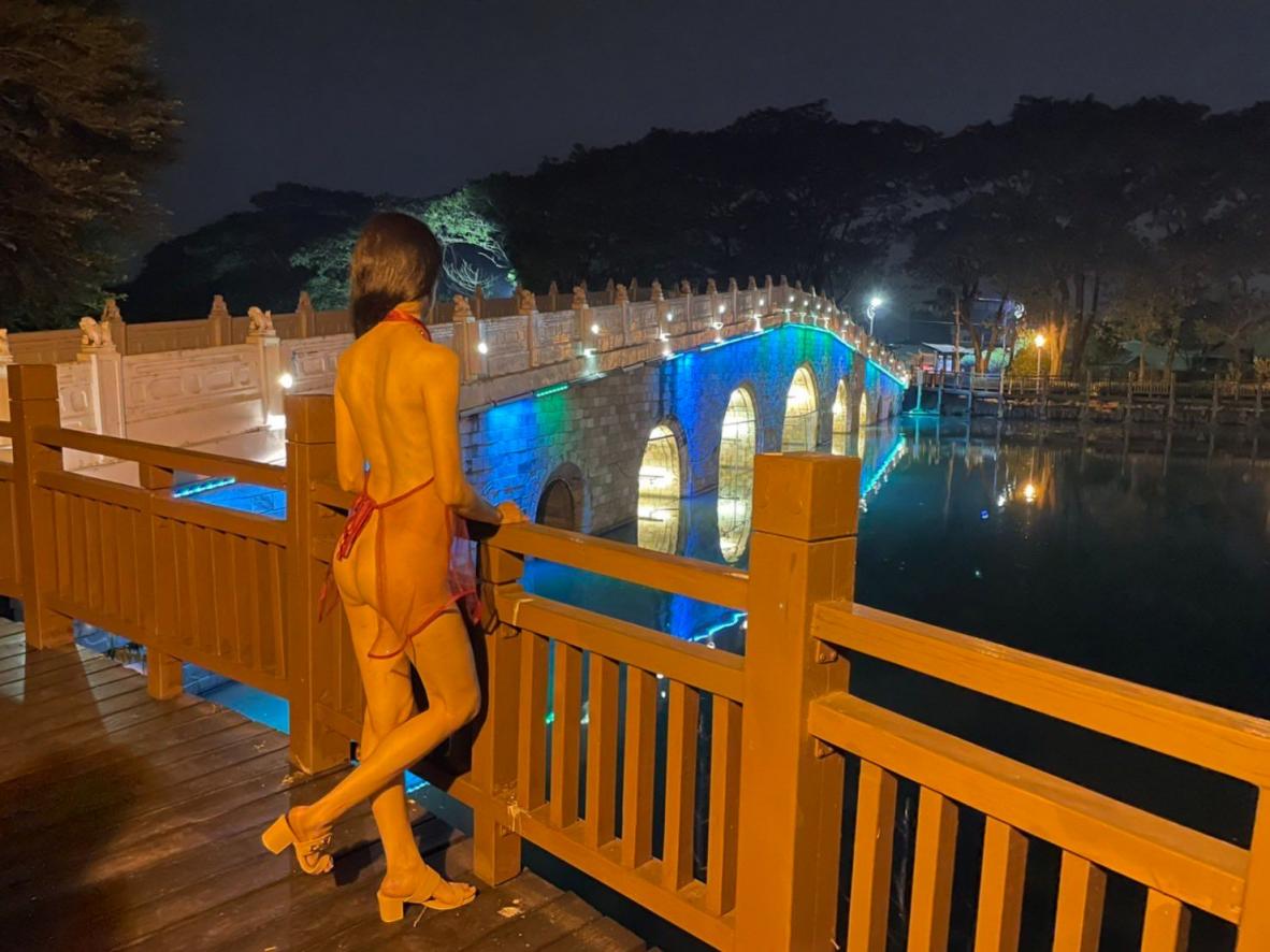 搜集的妹子图片-勇敢的走出去