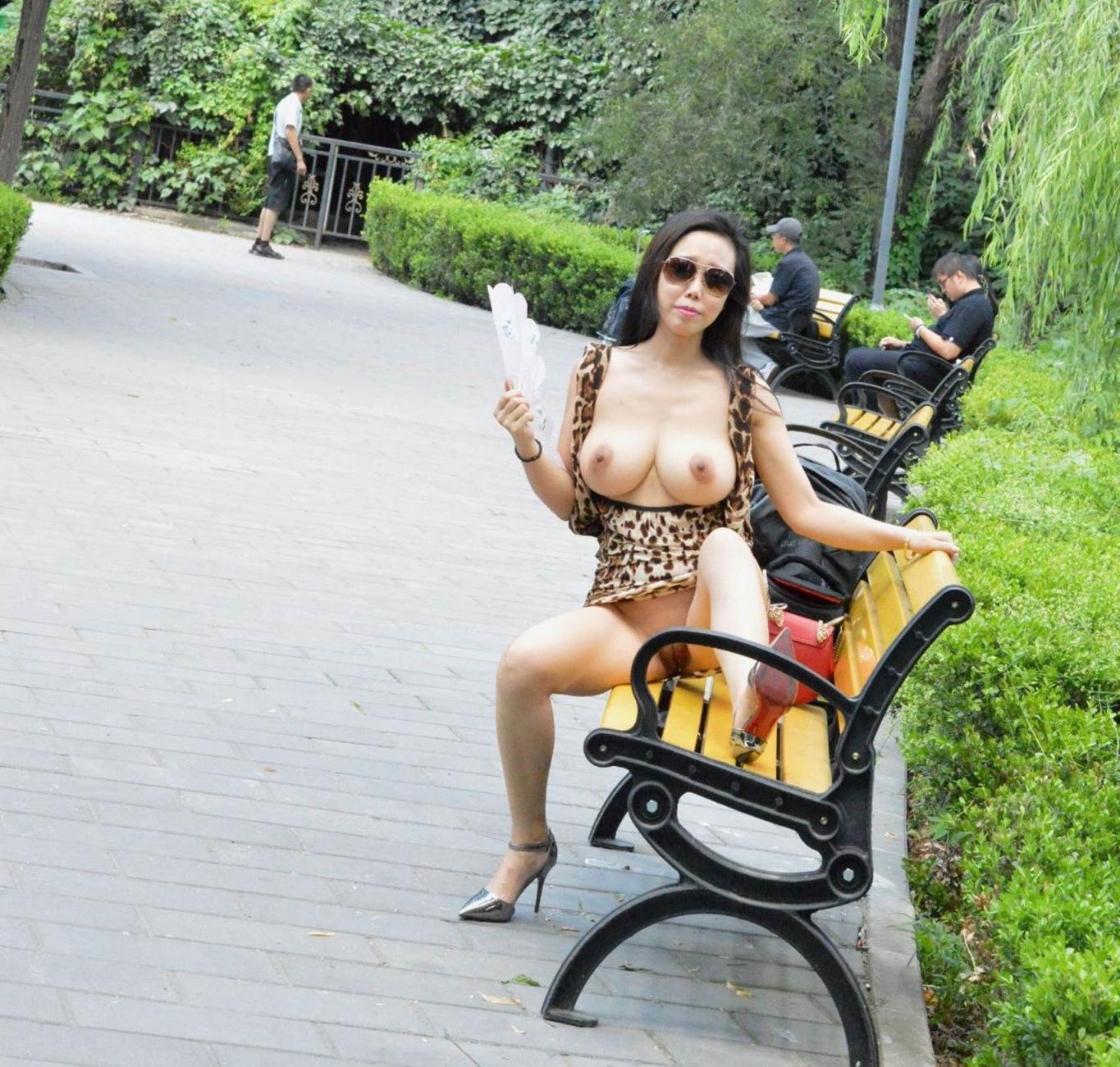 搜集的妹子图片-勇敢的走出去