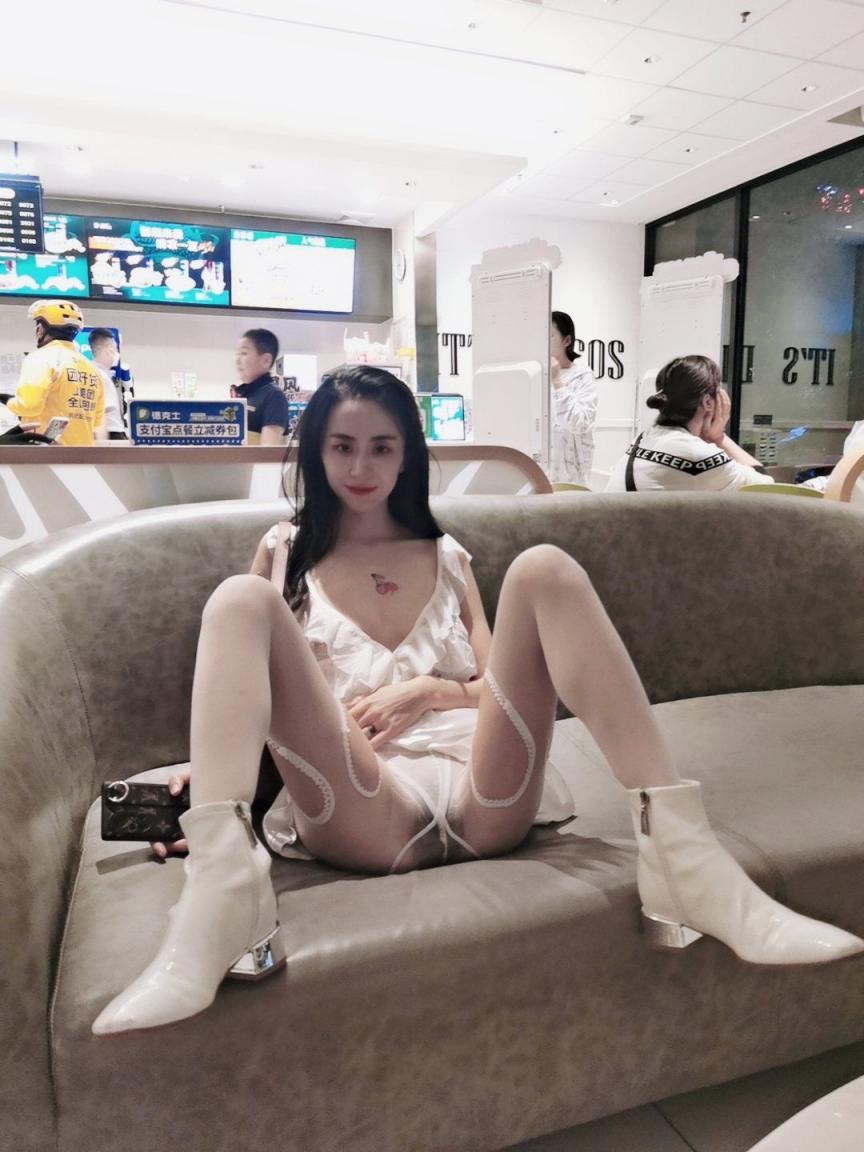 搜集的妹子图片-勇敢的走出去