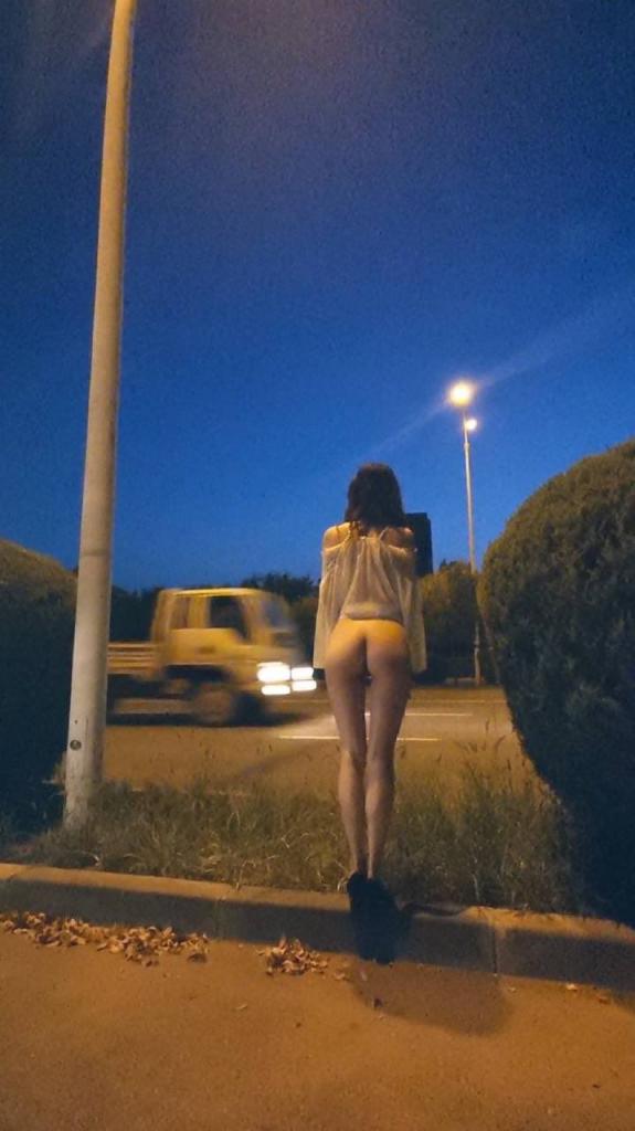 搜集的妹子图片-勇敢的走出去