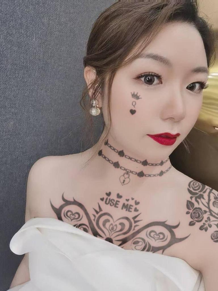 调教露脸淫荡眼镜妹,黑丝、瑜伽、内射、口交、满足你今晚的幻想