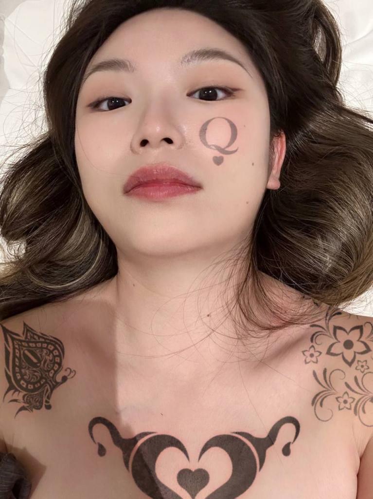 调教露脸淫荡眼镜妹,黑丝、瑜伽、内射、口交、满足你今晚的幻想