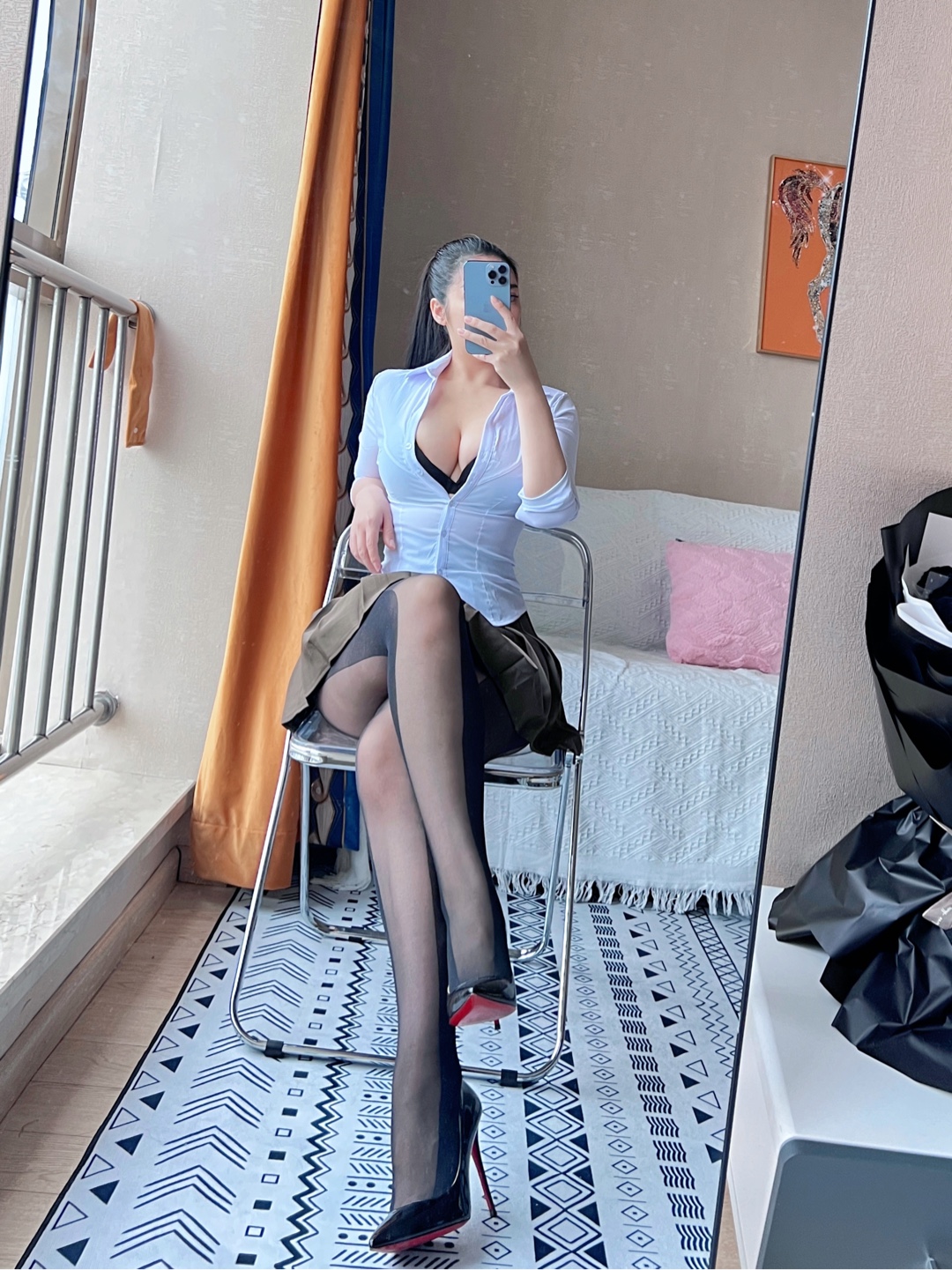 美女小王同学媚态极致 0918