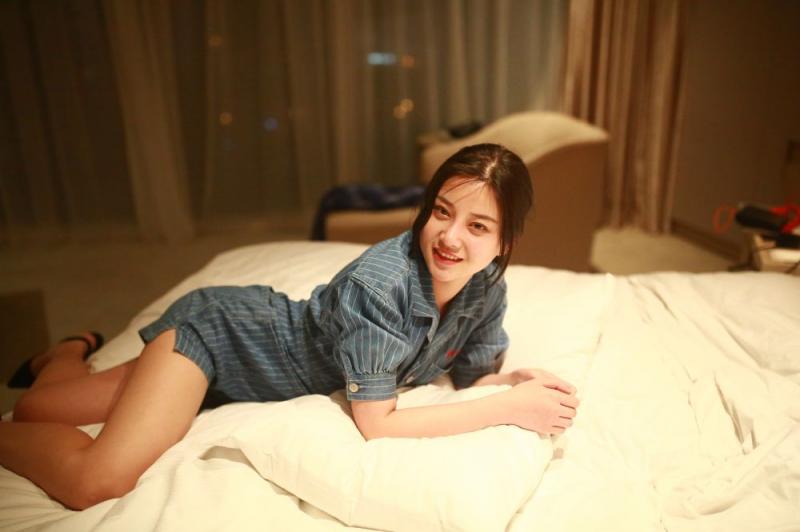 良家少女身体的诱惑