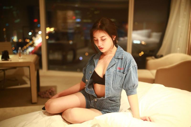 良家少女身体的诱惑