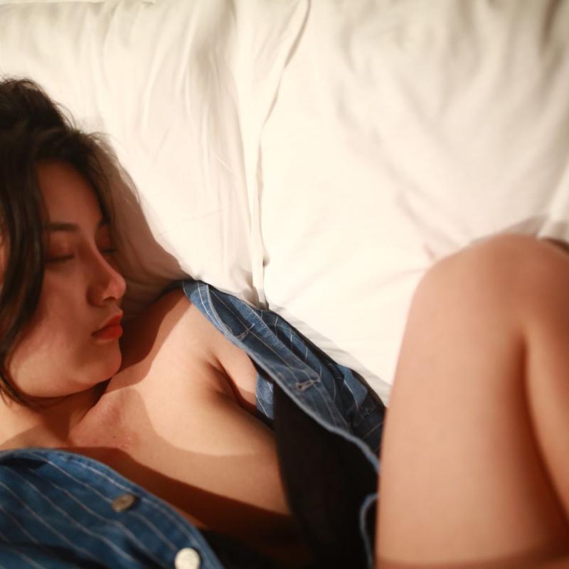 良家少女身体的诱惑