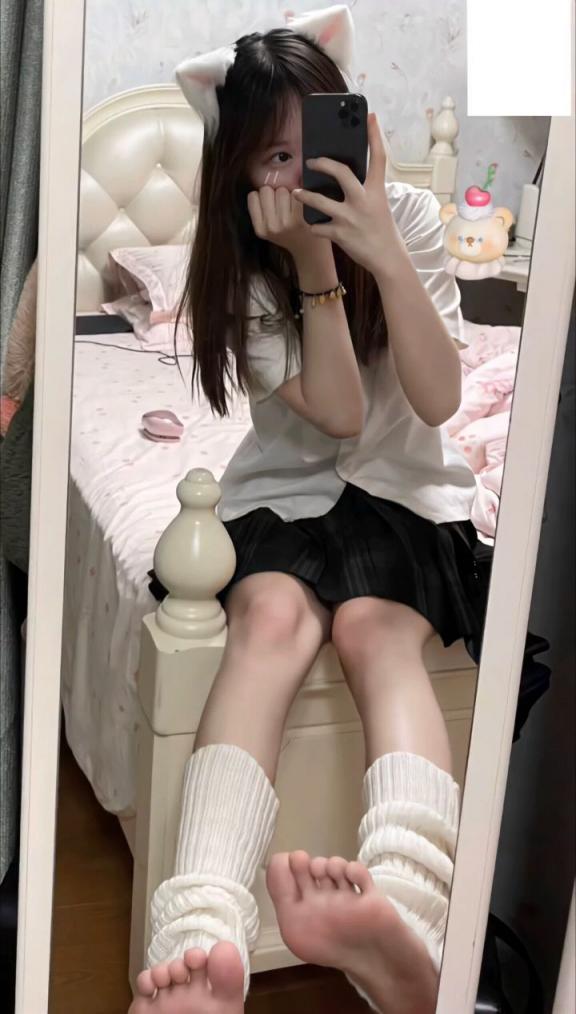 恋足❤️美脚❤️足控，恋足是不是一种病呢，还是也算对美的一种欣赏