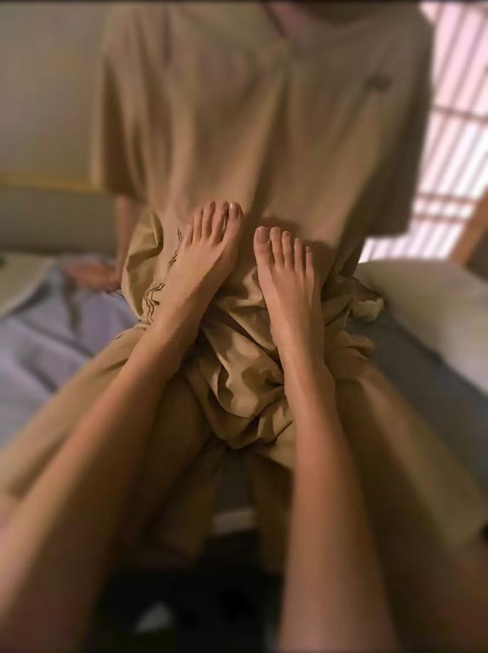 恋足❤️美脚❤️足控，恋足是不是一种病呢，还是也算对美的一种欣赏
