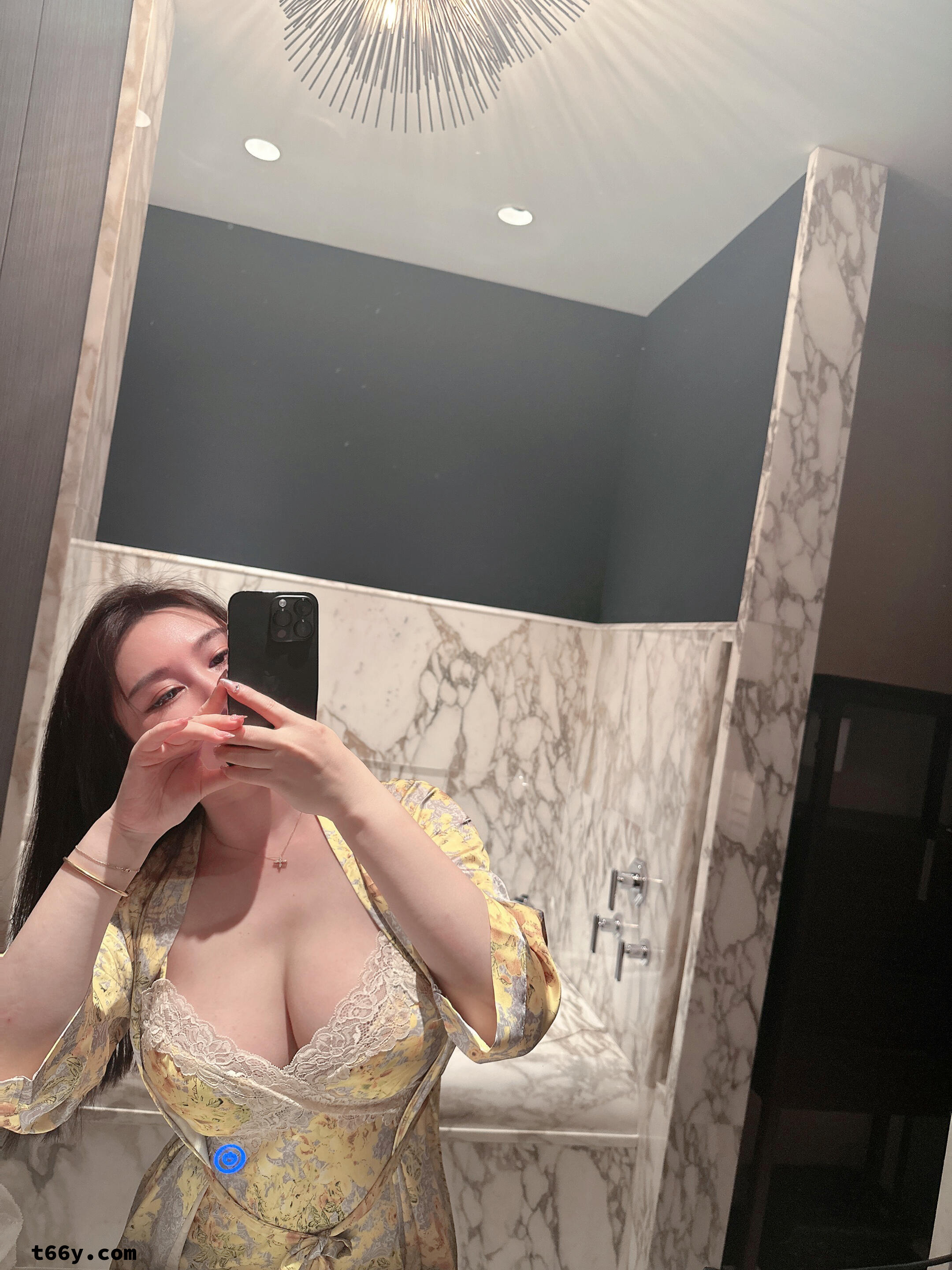 看点美女心情就好了