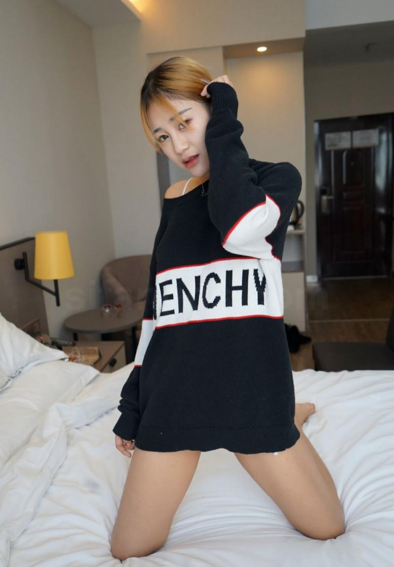 清纯气息的妹子就是舒服