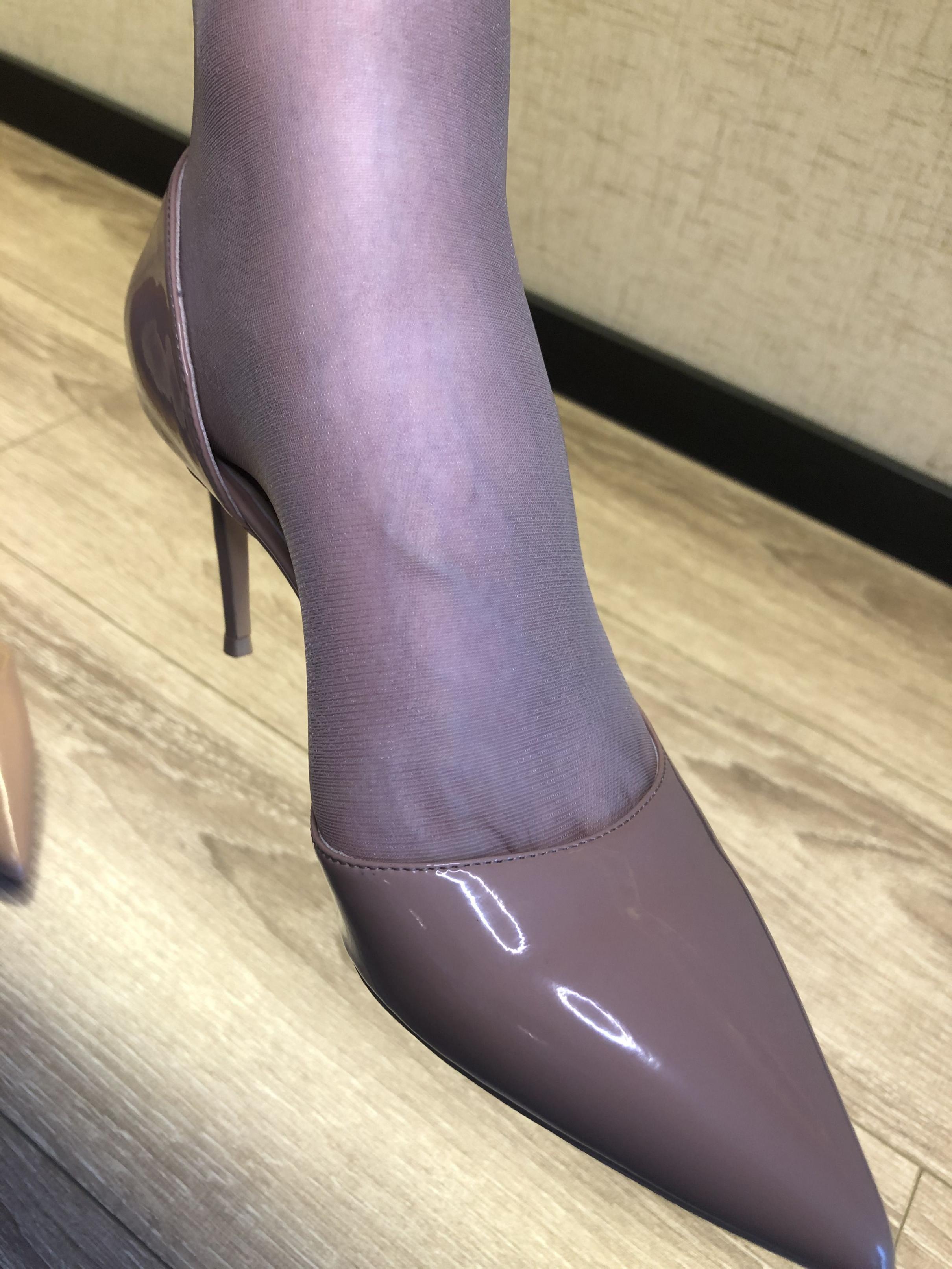 摄影师的幸福生活之同事的肉体