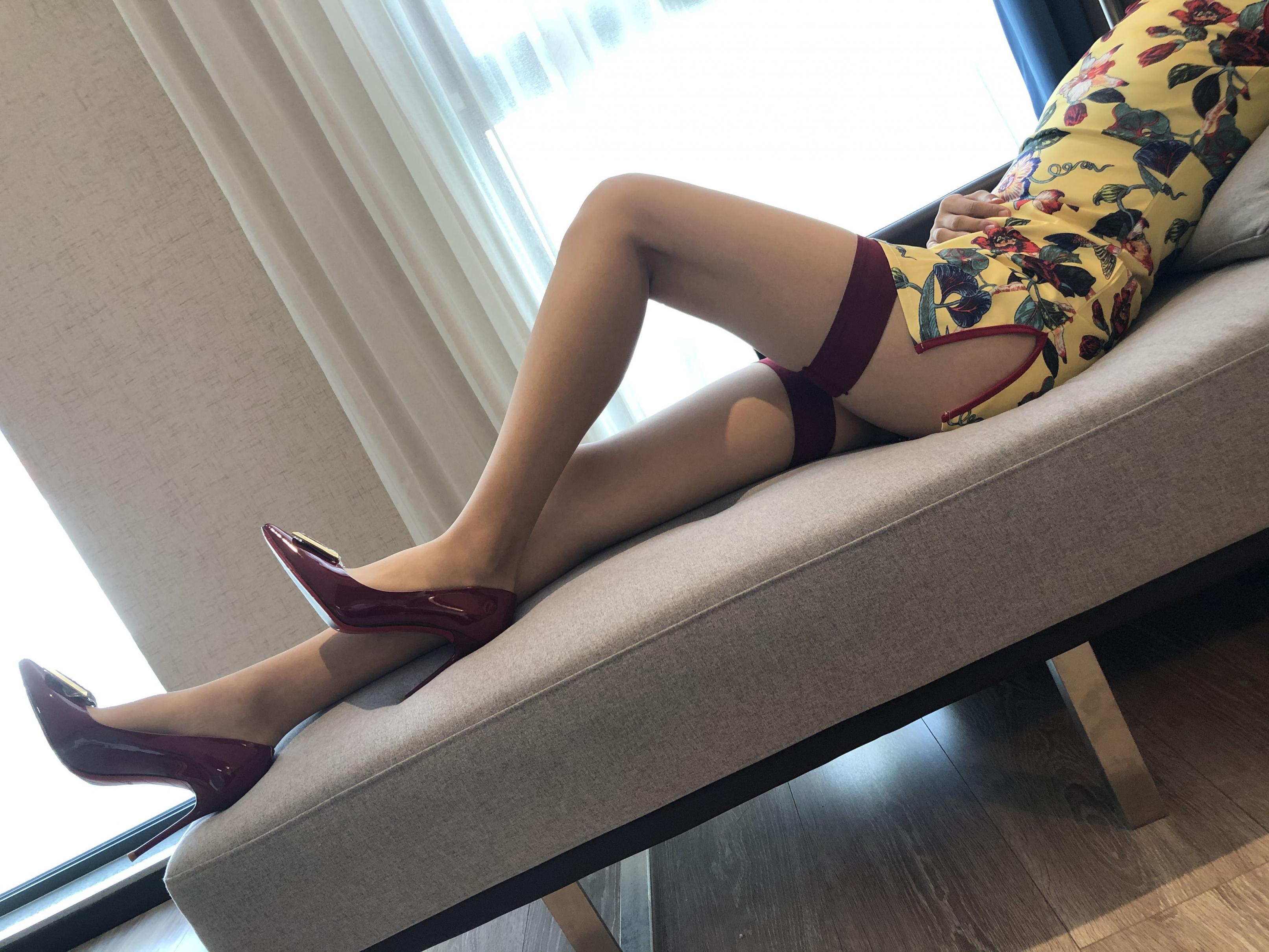 摄影师的幸福生活之同事的肉体