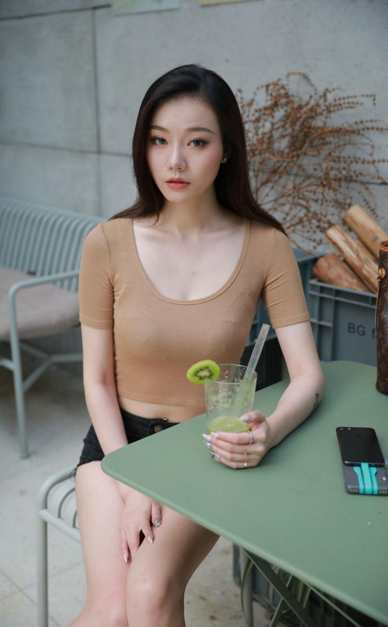 气质轻熟女感觉太棒了