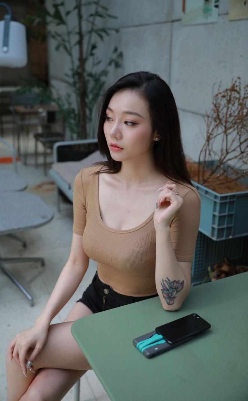 气质轻熟女感觉太棒了