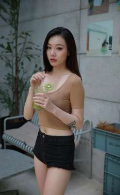 气质轻熟女感觉太棒了