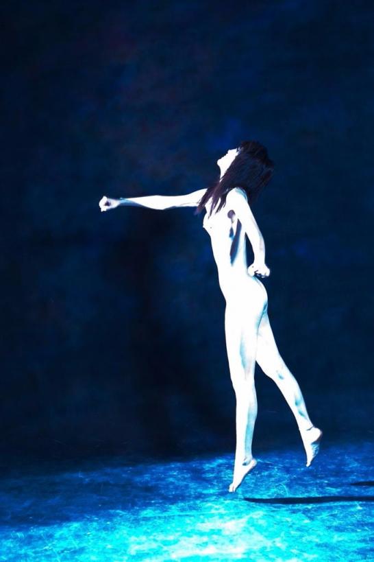 国模嘉嘉人体私拍套图