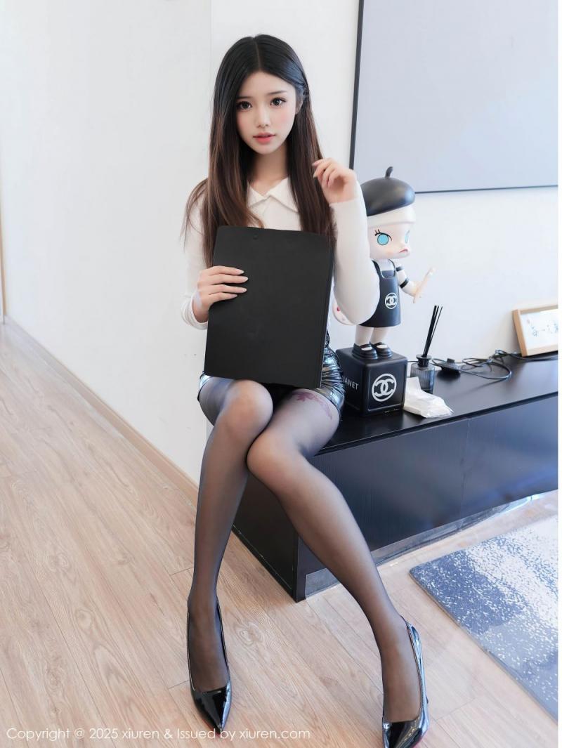 极致的长腿黑丝非常诱人