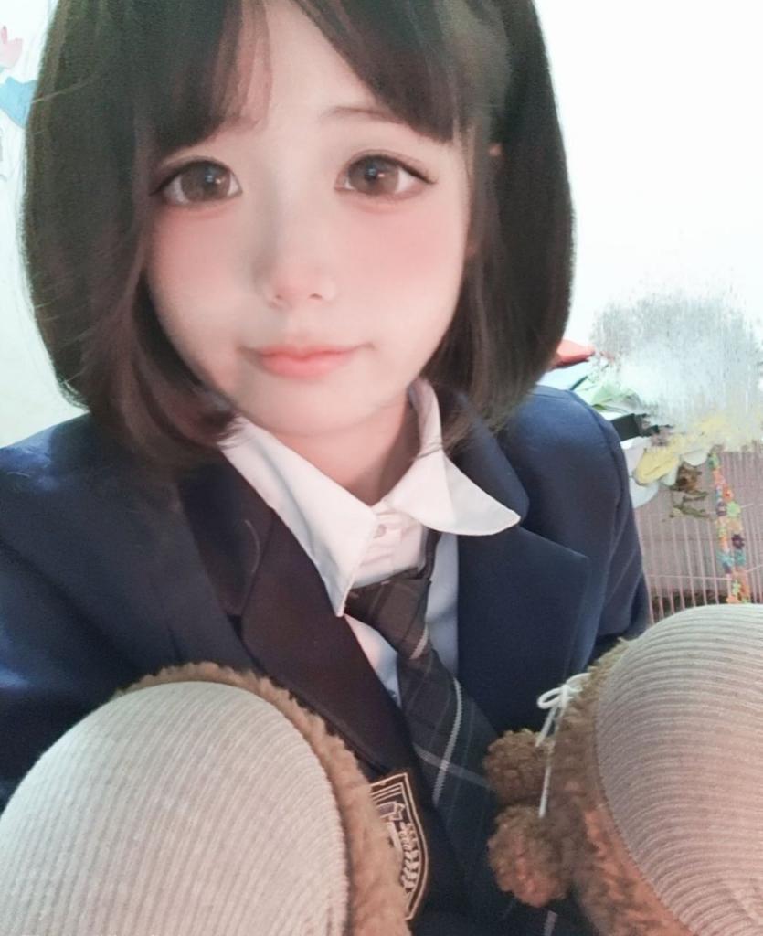 网红：斜眼龙王私拍