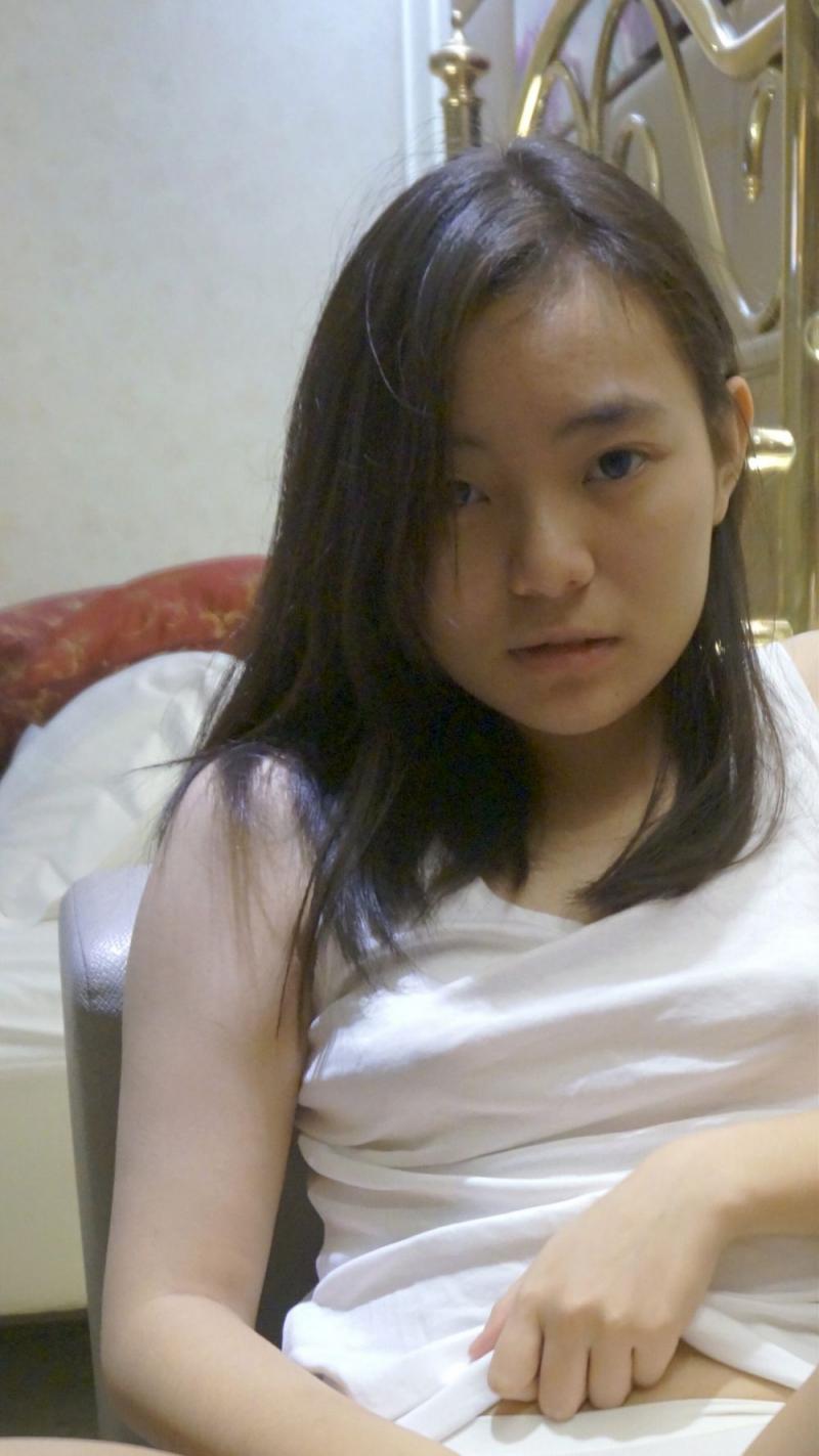 白色内裤妹子纯到极致