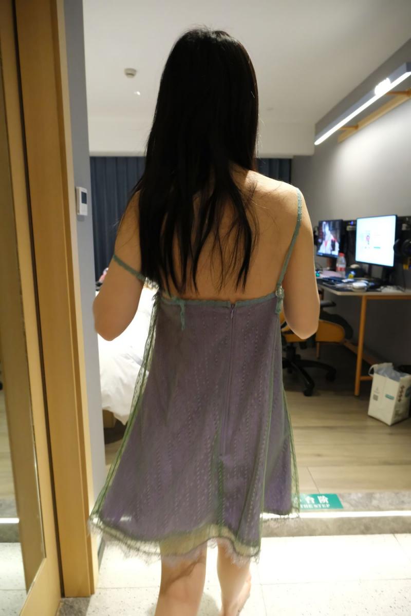 酒店里的良家小妹子