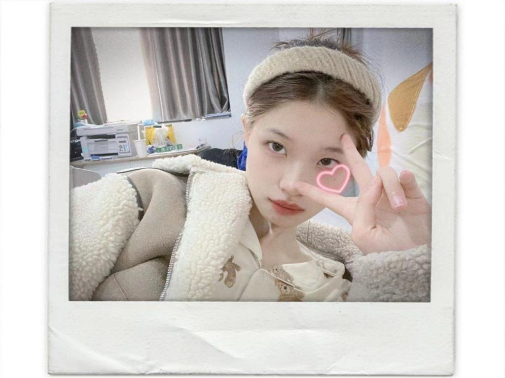 反差大学生和小母狗