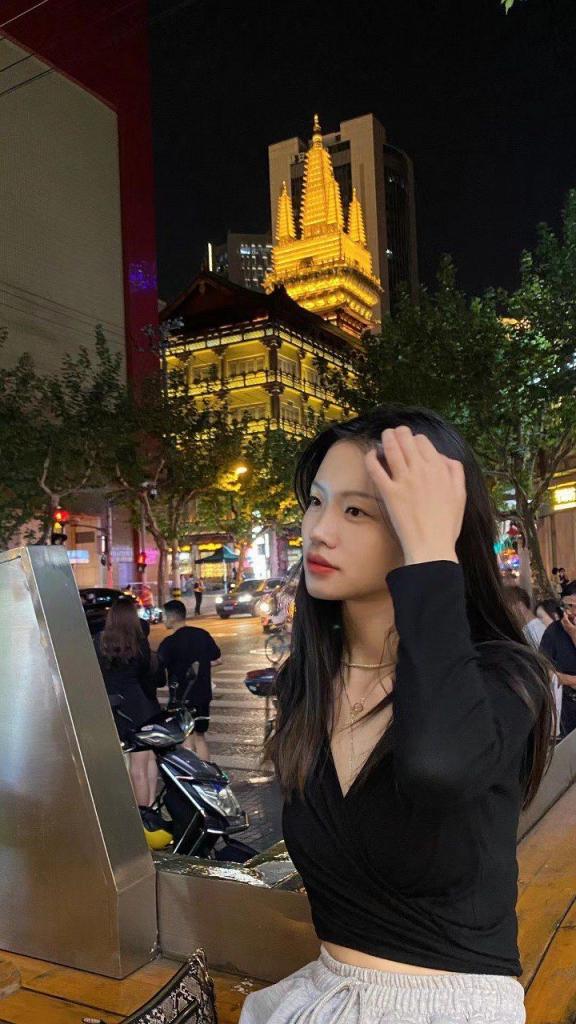 反差大学生和小母狗