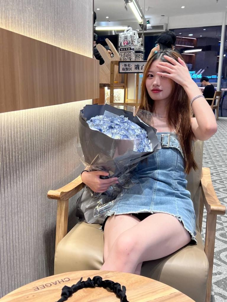 反差大学生和小母狗