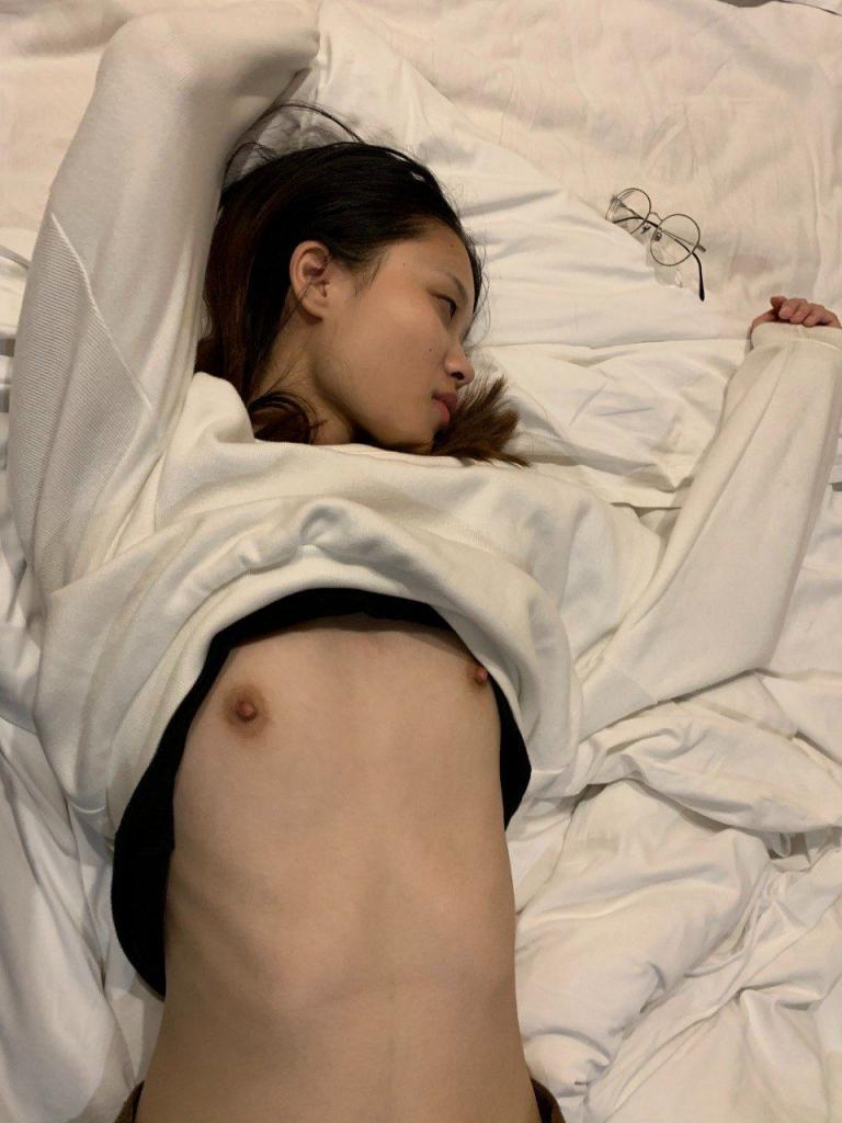 反差大学生和小母狗