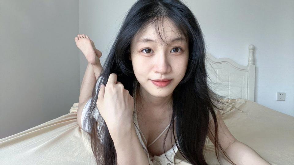 你们爱看的大胸美女